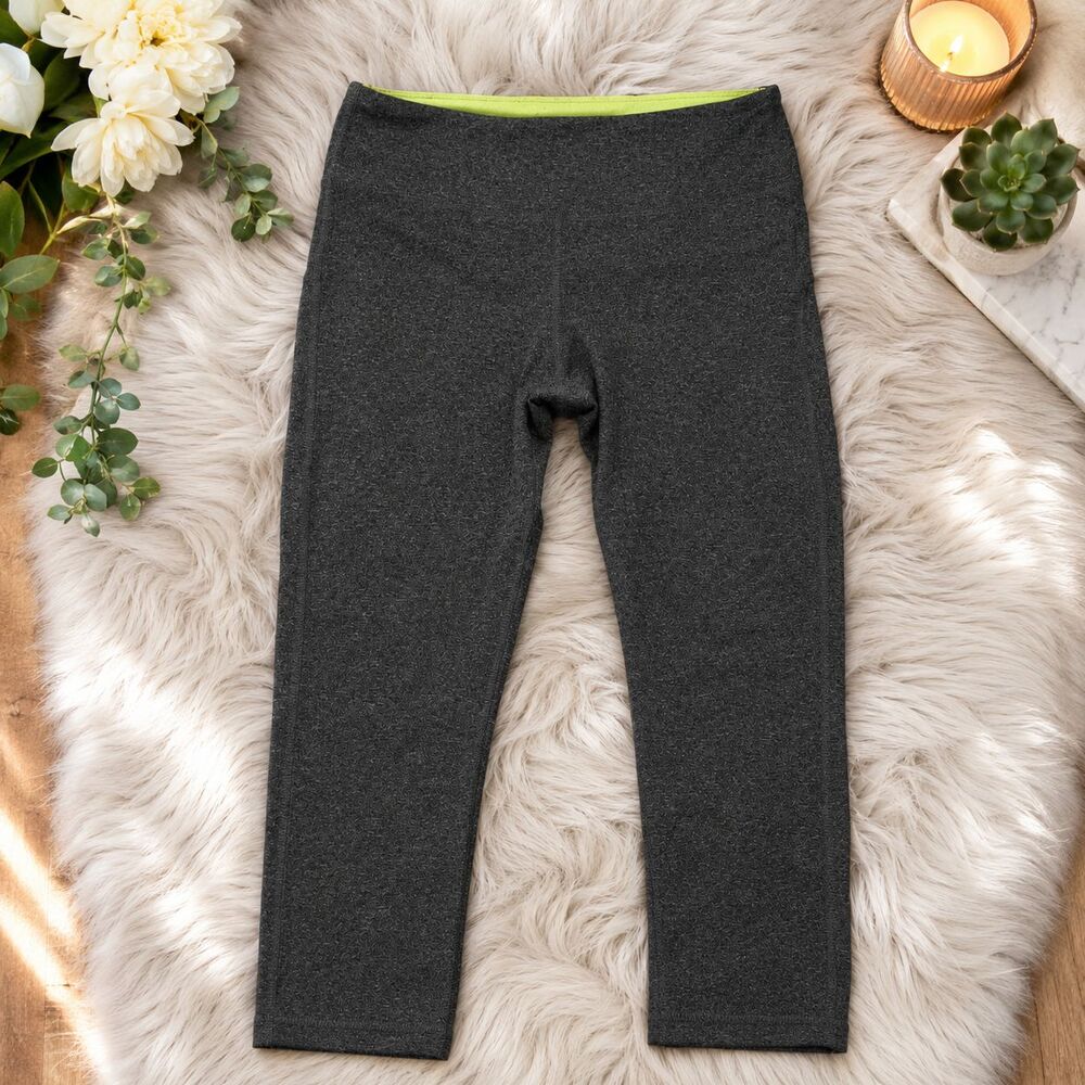 Marika Sport Women's Gray Heather Crop Activewear Pants Leggings XS